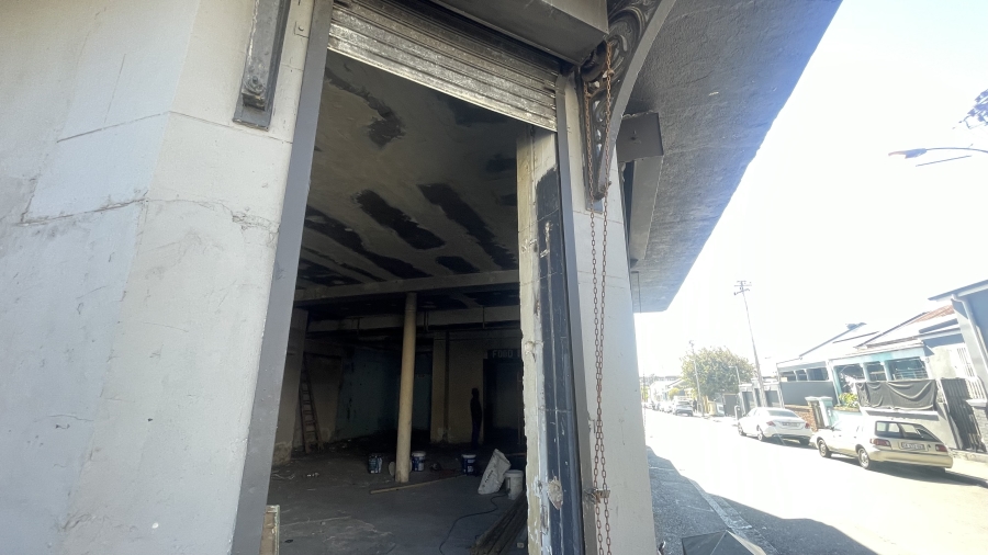 To Let commercial Property for Rent in Woodstock Western Cape